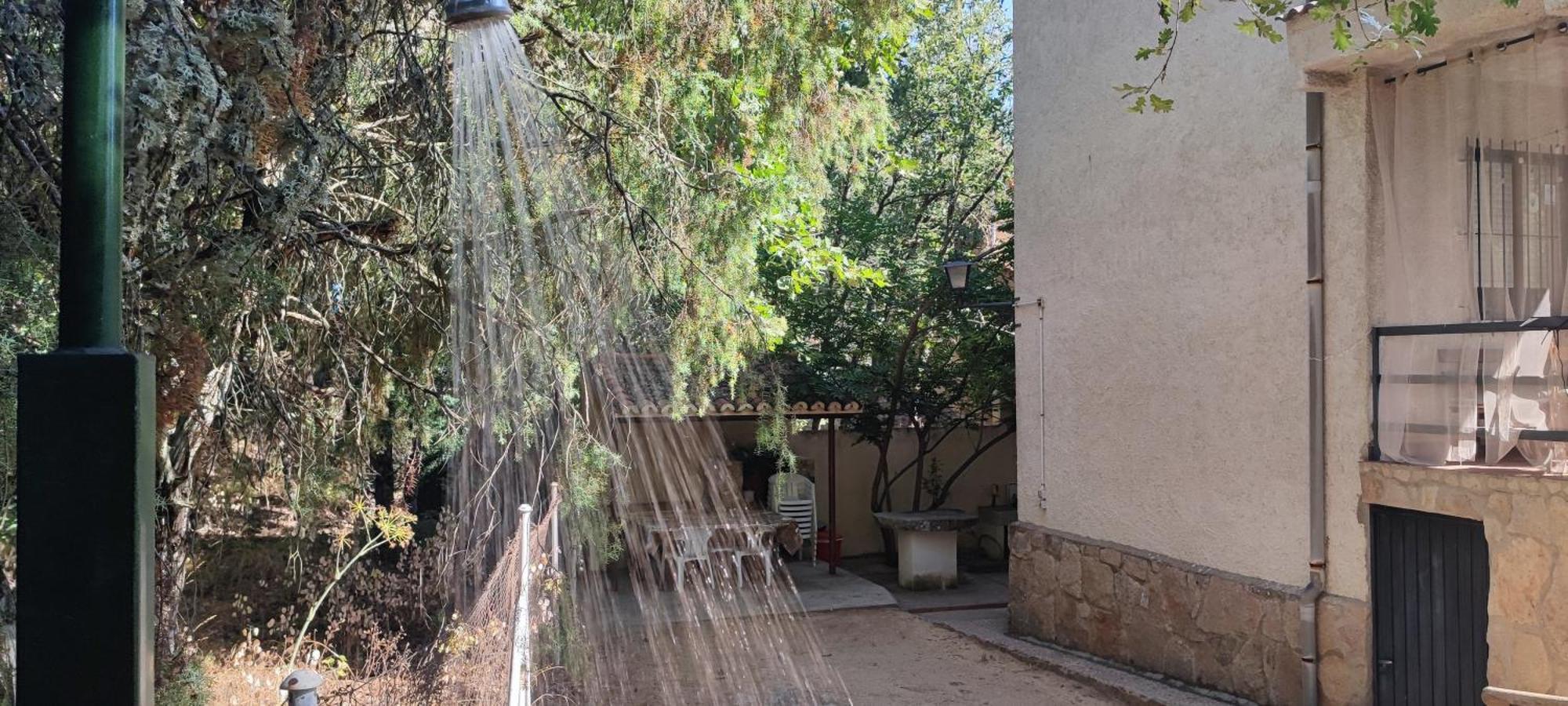 El Rincon De Gredos Pensionat Navaluenga Eksteriør billede