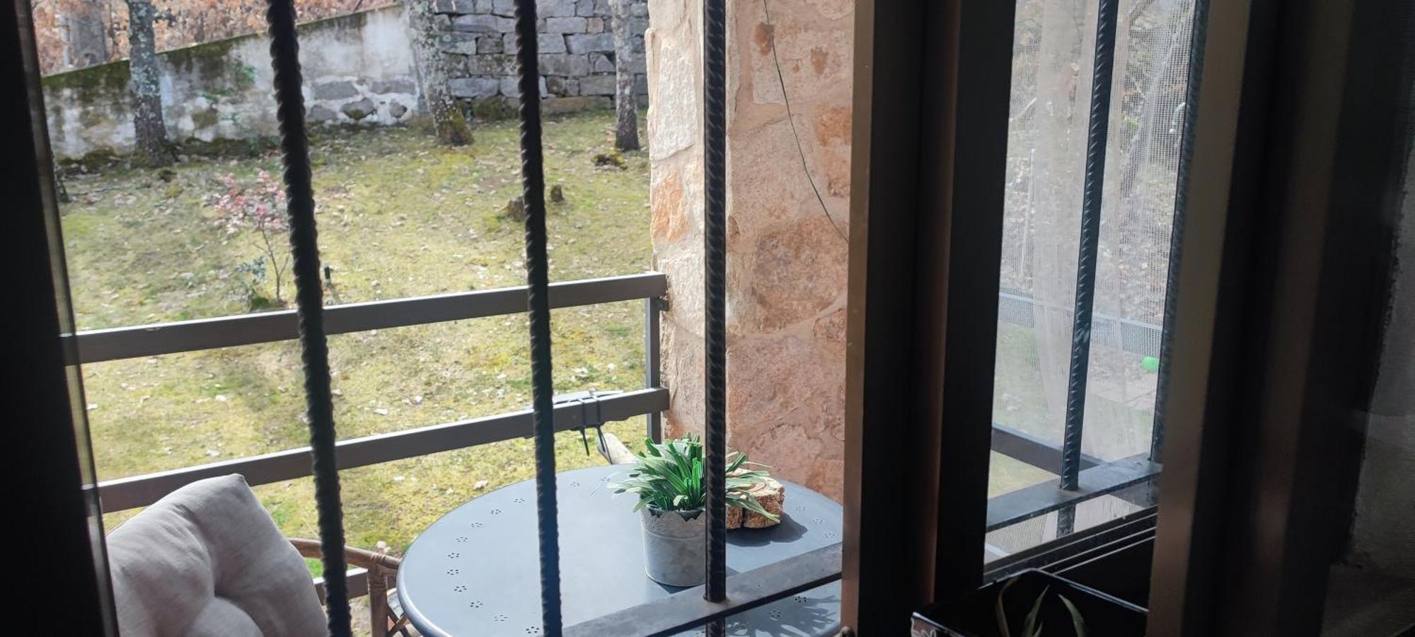 El Rincon De Gredos Pensionat Navaluenga Eksteriør billede